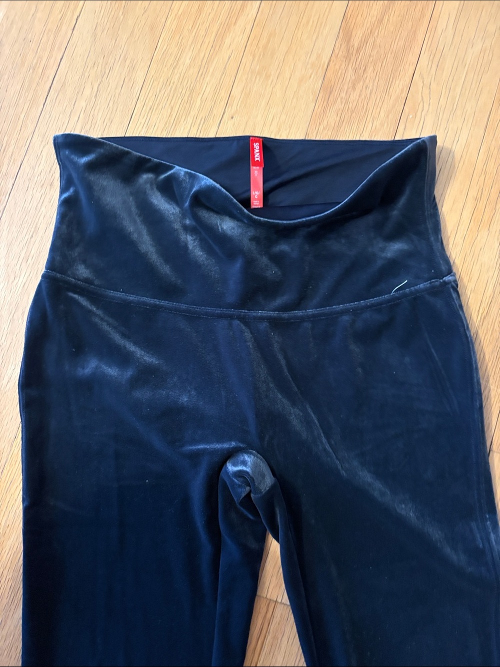 SPANX Navy Velvet Leggings - Picture 3 of 4